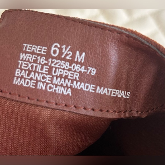 Women’s Brown Leather Ankle Boots - Picture 5 of 5